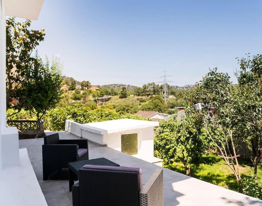 20 Min From Bcn- Charming House W/ Pool & Bbq Area Villa Cervelló Buitenkant foto